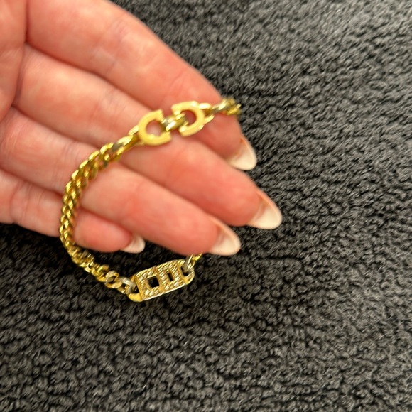 Authentic Christian Dior gold/crystal bracelet 🔥 - Picture 4 of 5